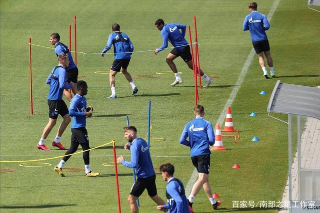 埃斯波西托在国家队表现出色，国米拒绝转会